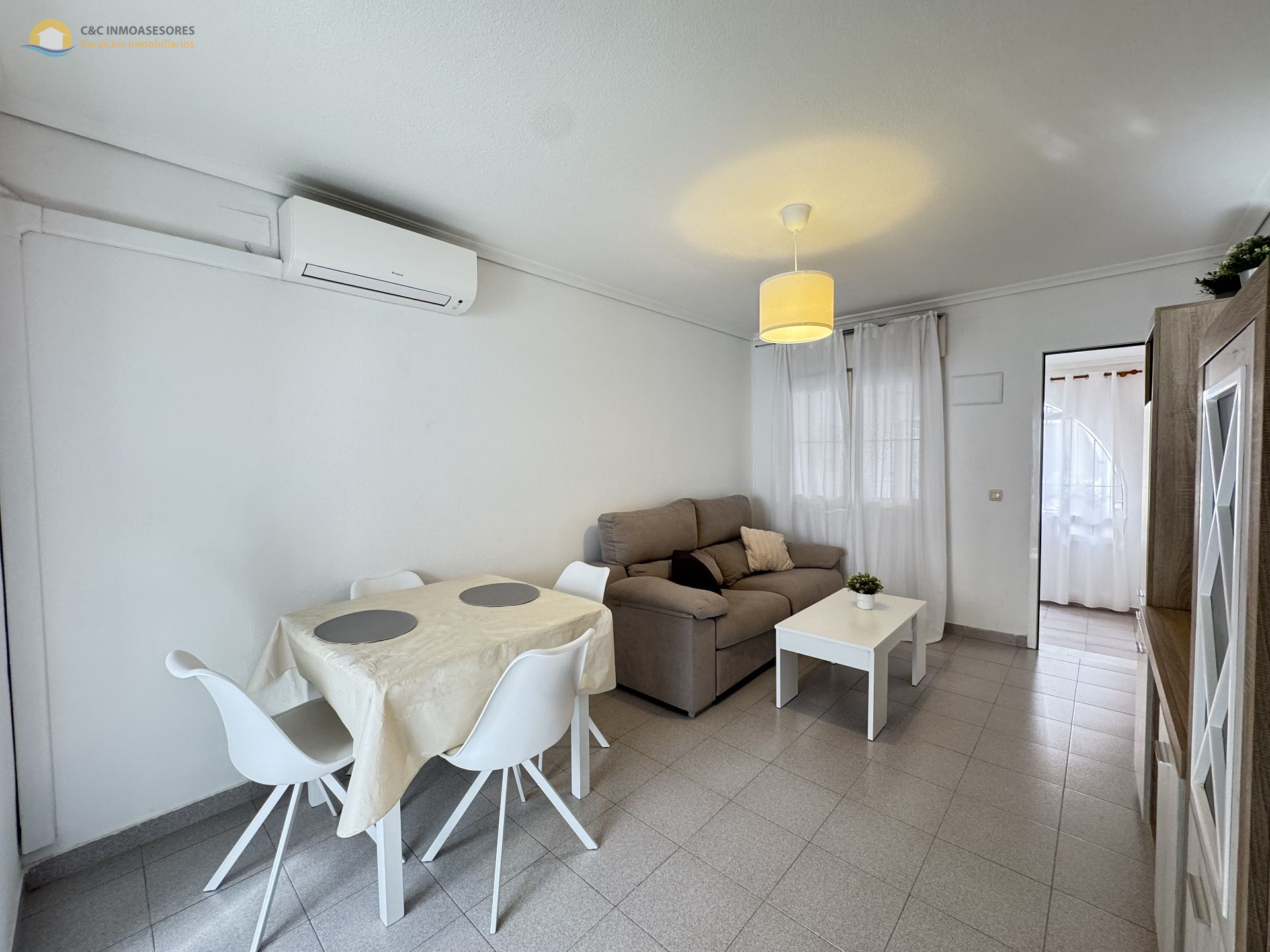 Bungalow in Los Alcazares