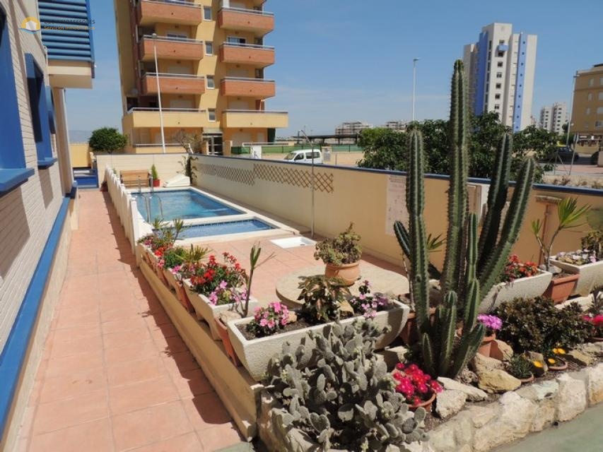 Bel appartement de 2 chambres avec rangement et piscine - C&C Inmoasesores