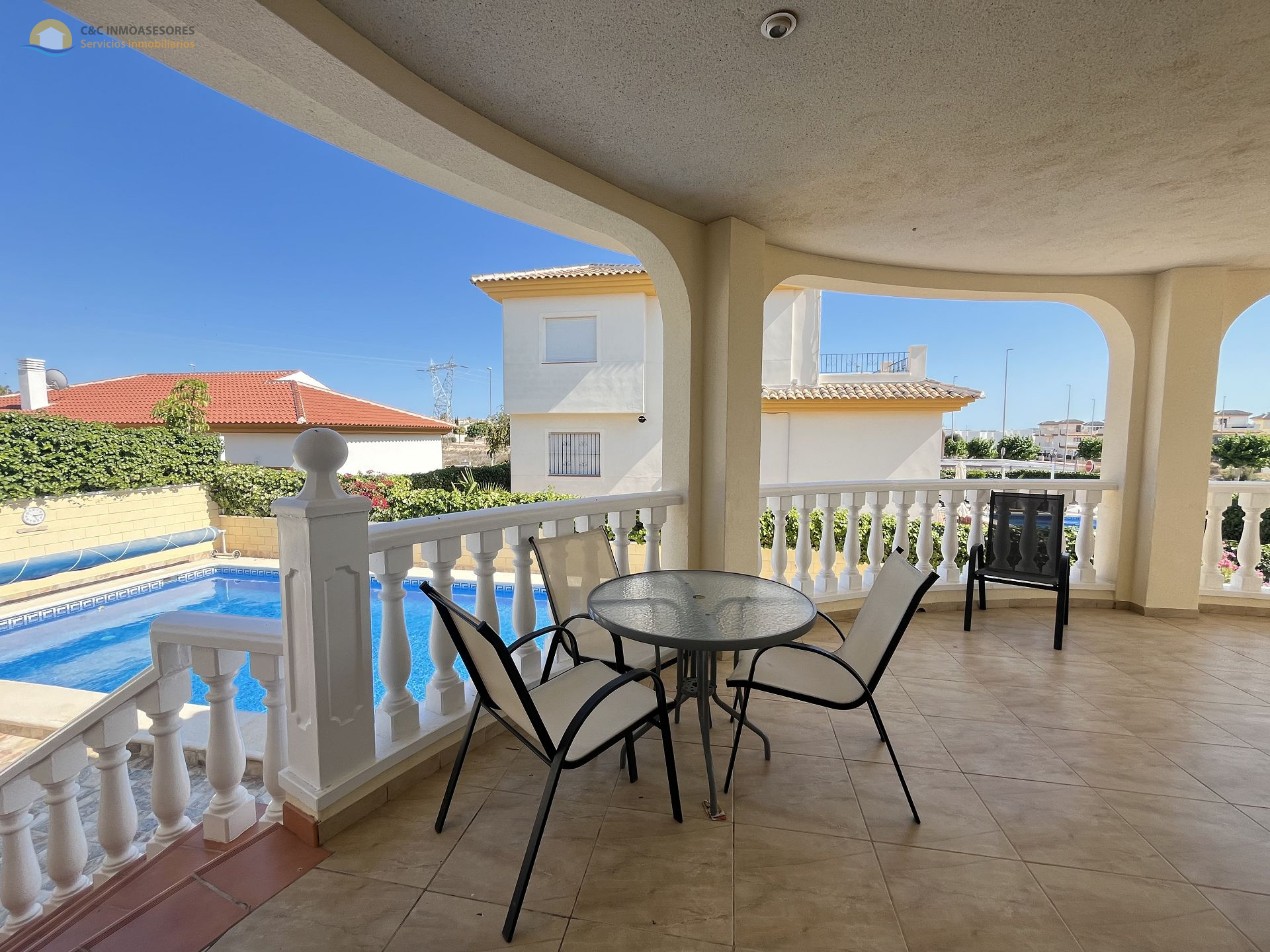 Villa in La Marina