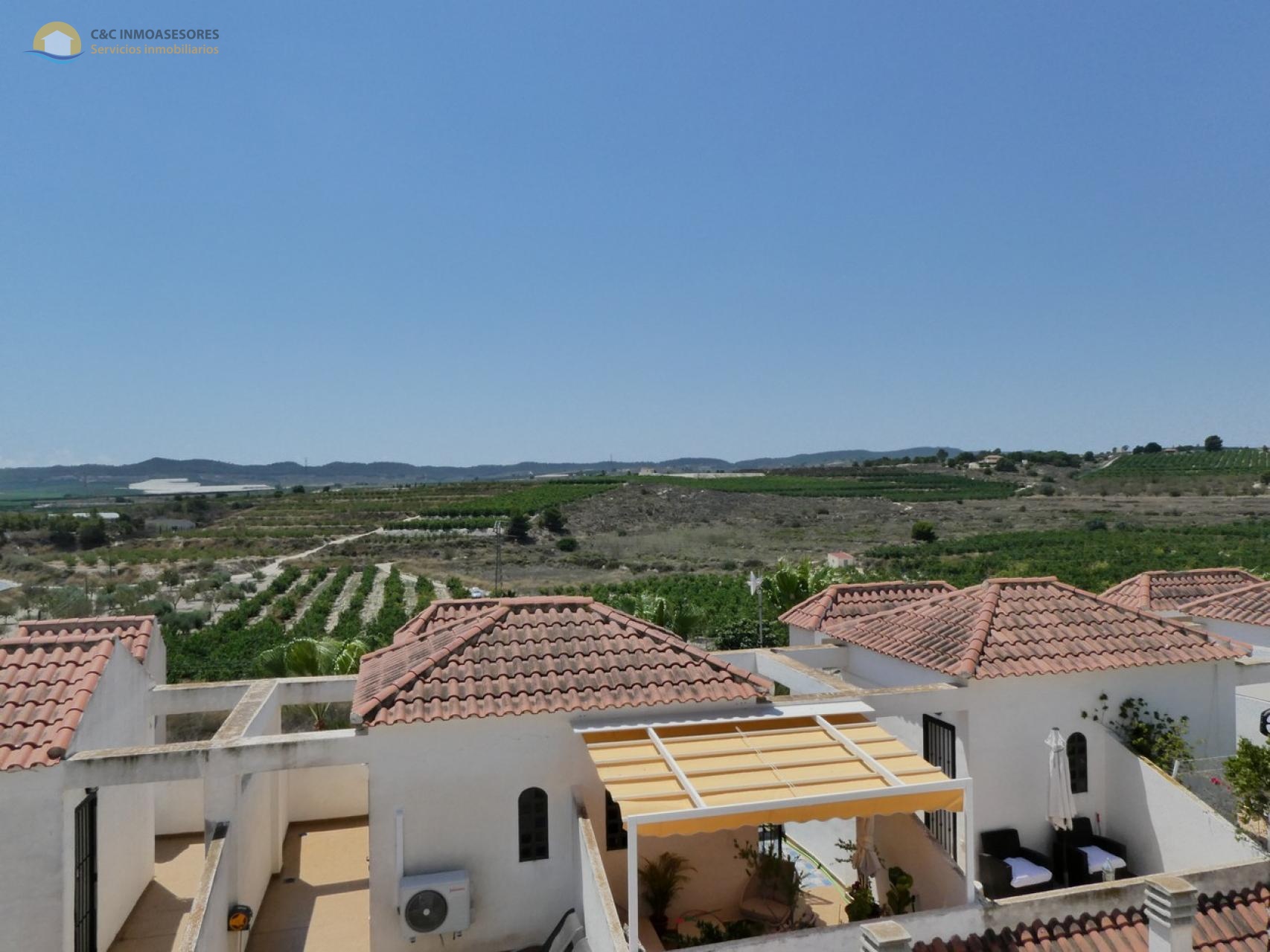 Spacieux duplex avec piscine - C&C Inmoasesores