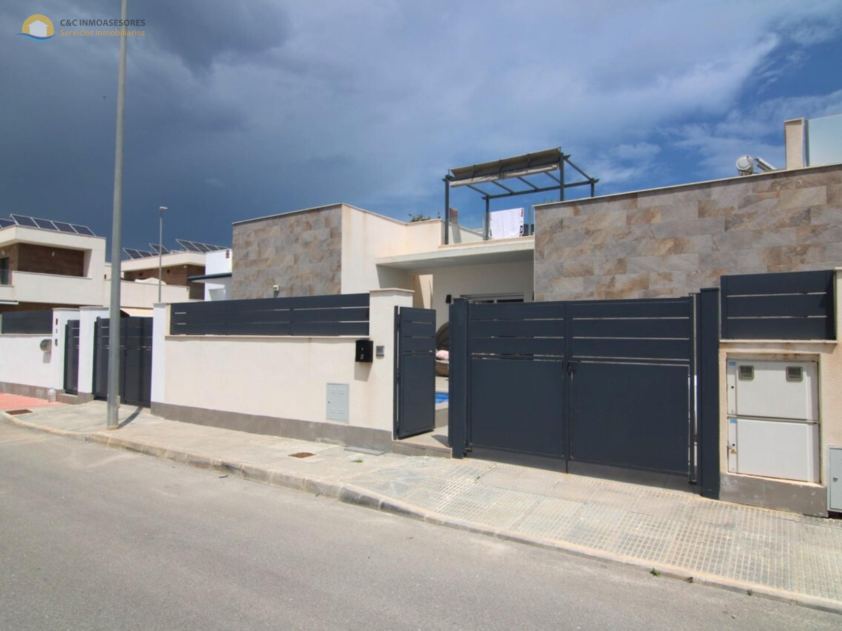 Semi-detached house in Daya Vieja