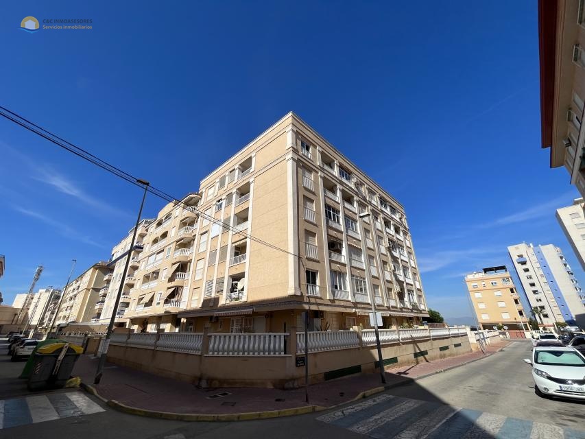 2 bedroom flat in Guardamar del Segura - C&C Inmoasesores