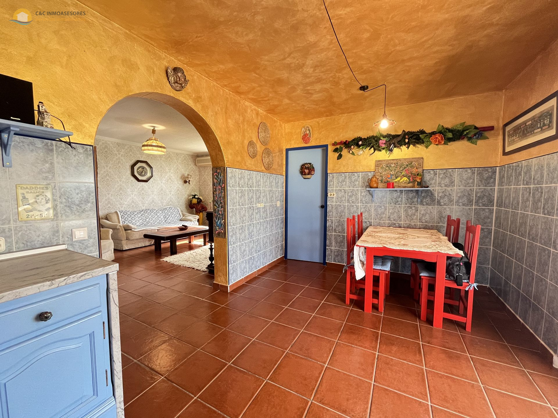 Country property in Dolores