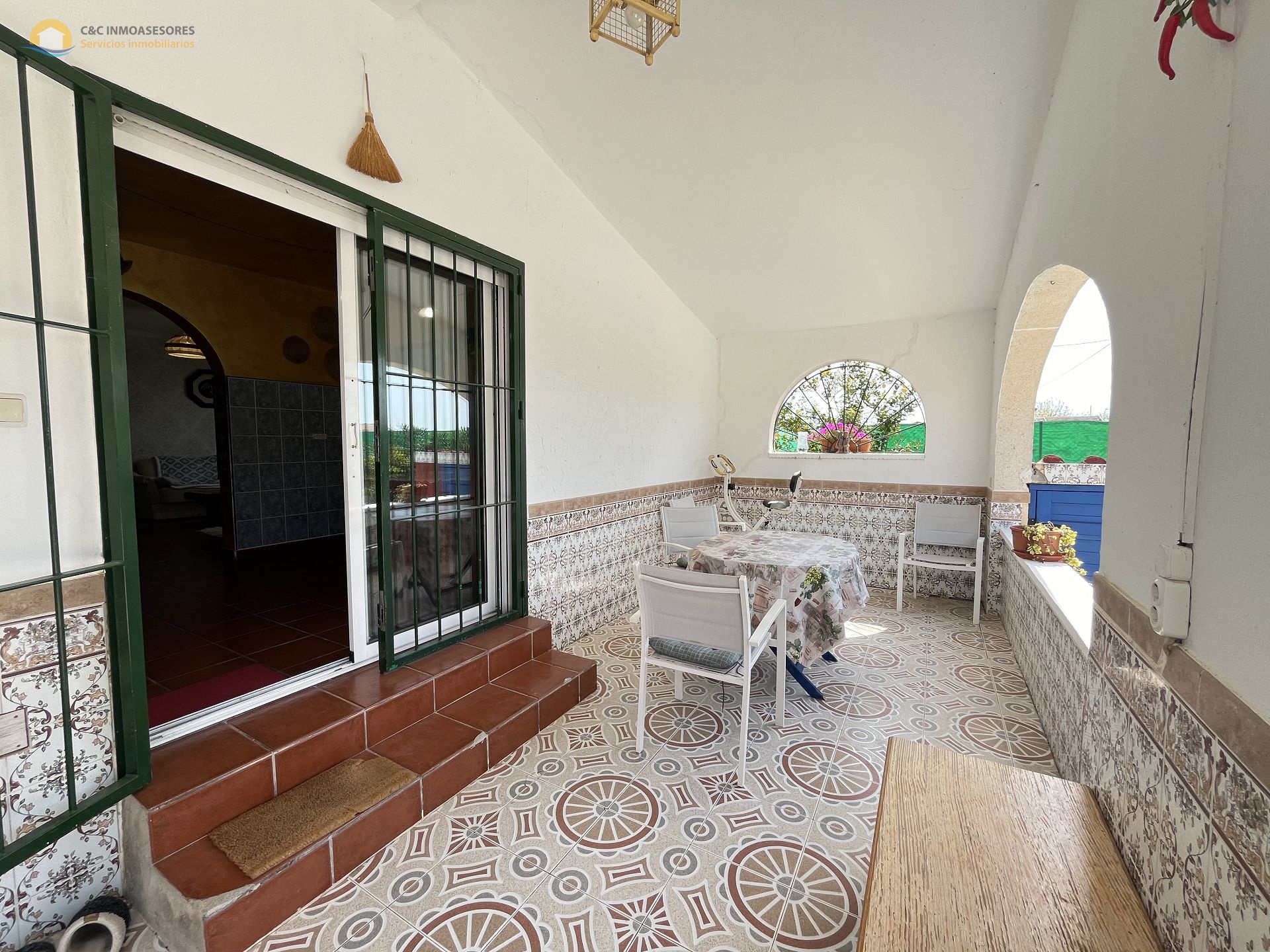 Country property in Dolores
