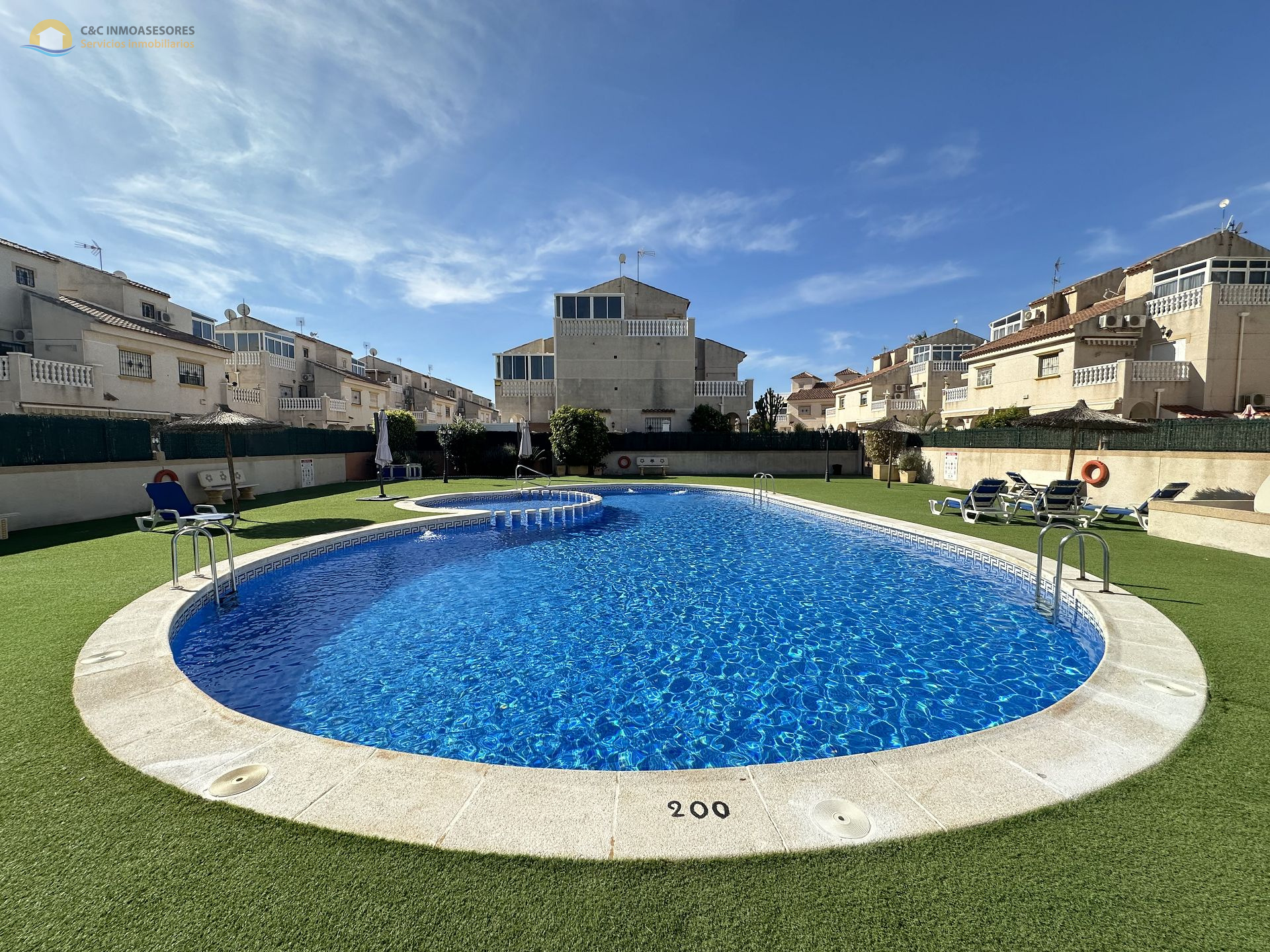 Semi-detached house in Torrevieja