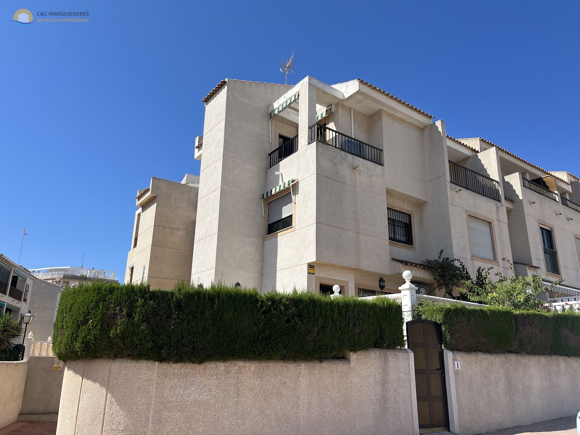 Terraced in Guardamar del Segura - Resale - C&C Inmoasesores