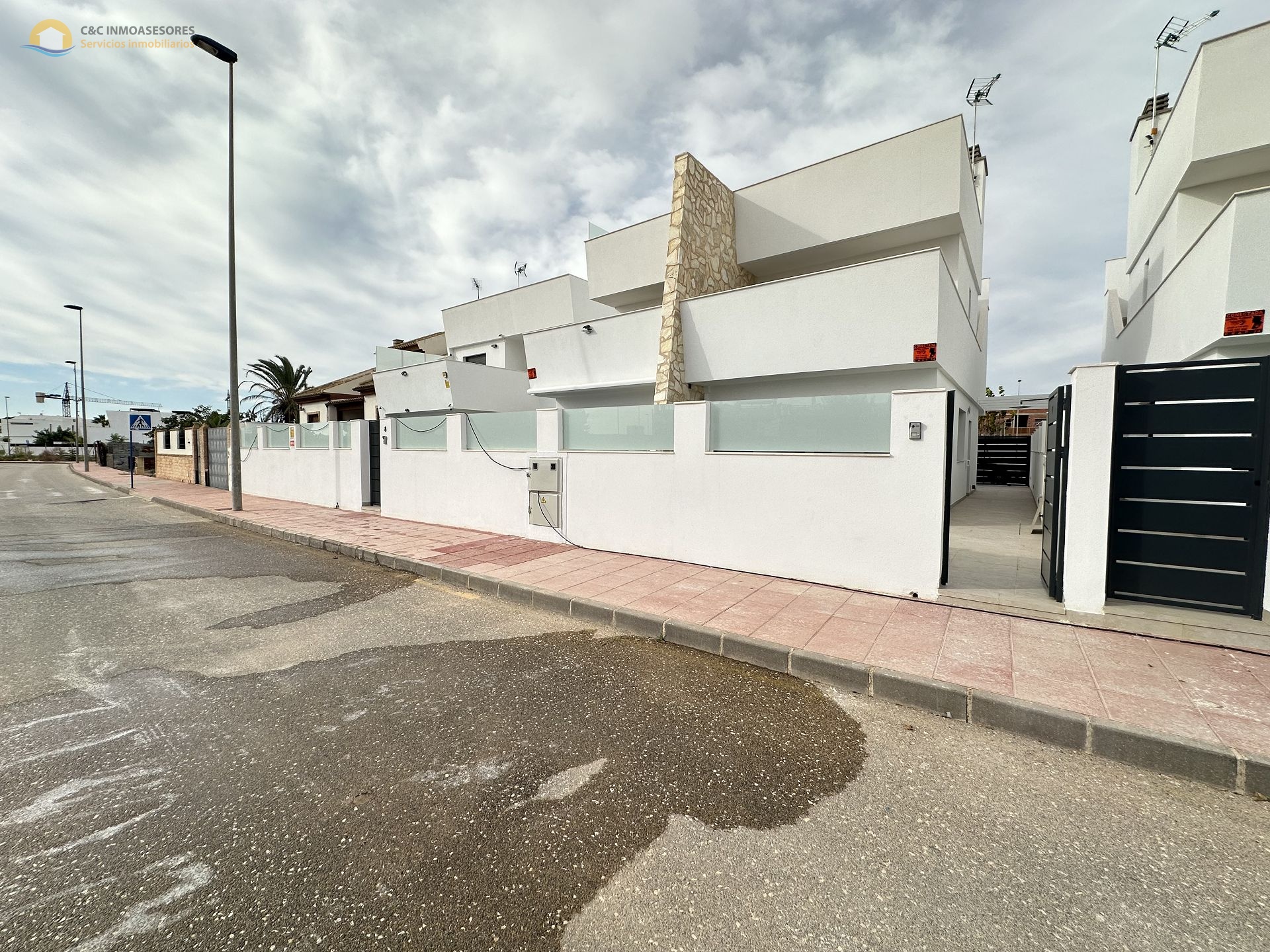 Lovely 3 bedroom 2 bathroom newbuild villa 2024 - C&C Inmoasesores