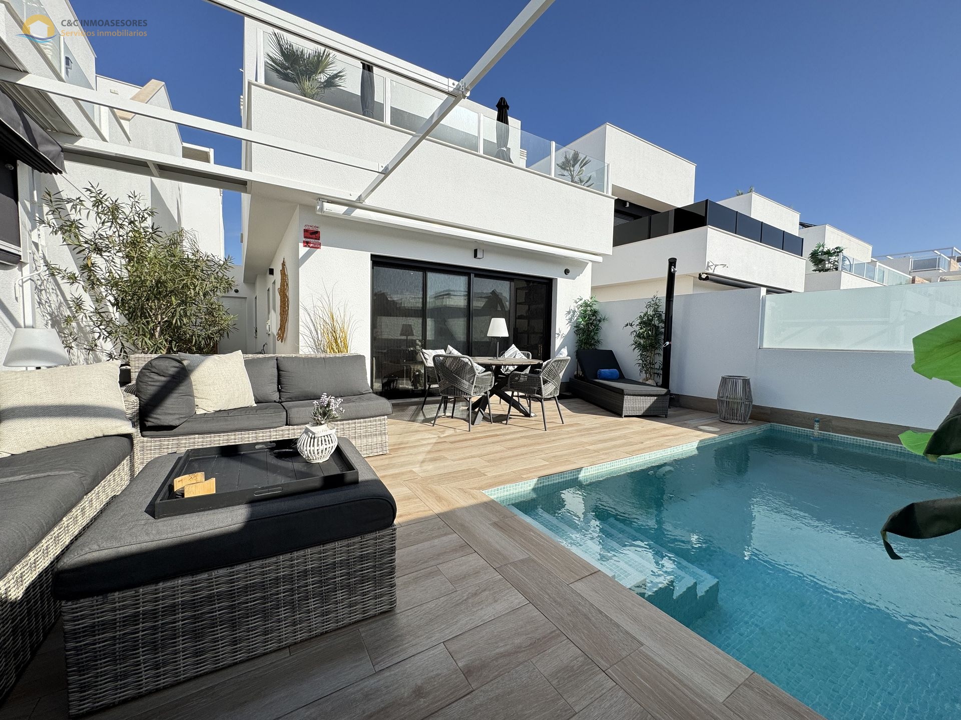 Amazing south facing new modern villa in San Pedro - C&C Inmoasesores