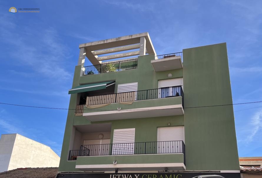 Modern apartment with 3 bedrooms and 2 bathrooms - C&C Inmoasesores