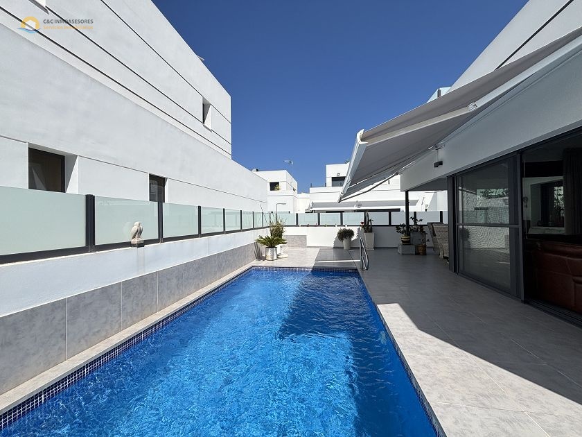 Vrijstaande villa in Dolores - C&C Inmoasesores