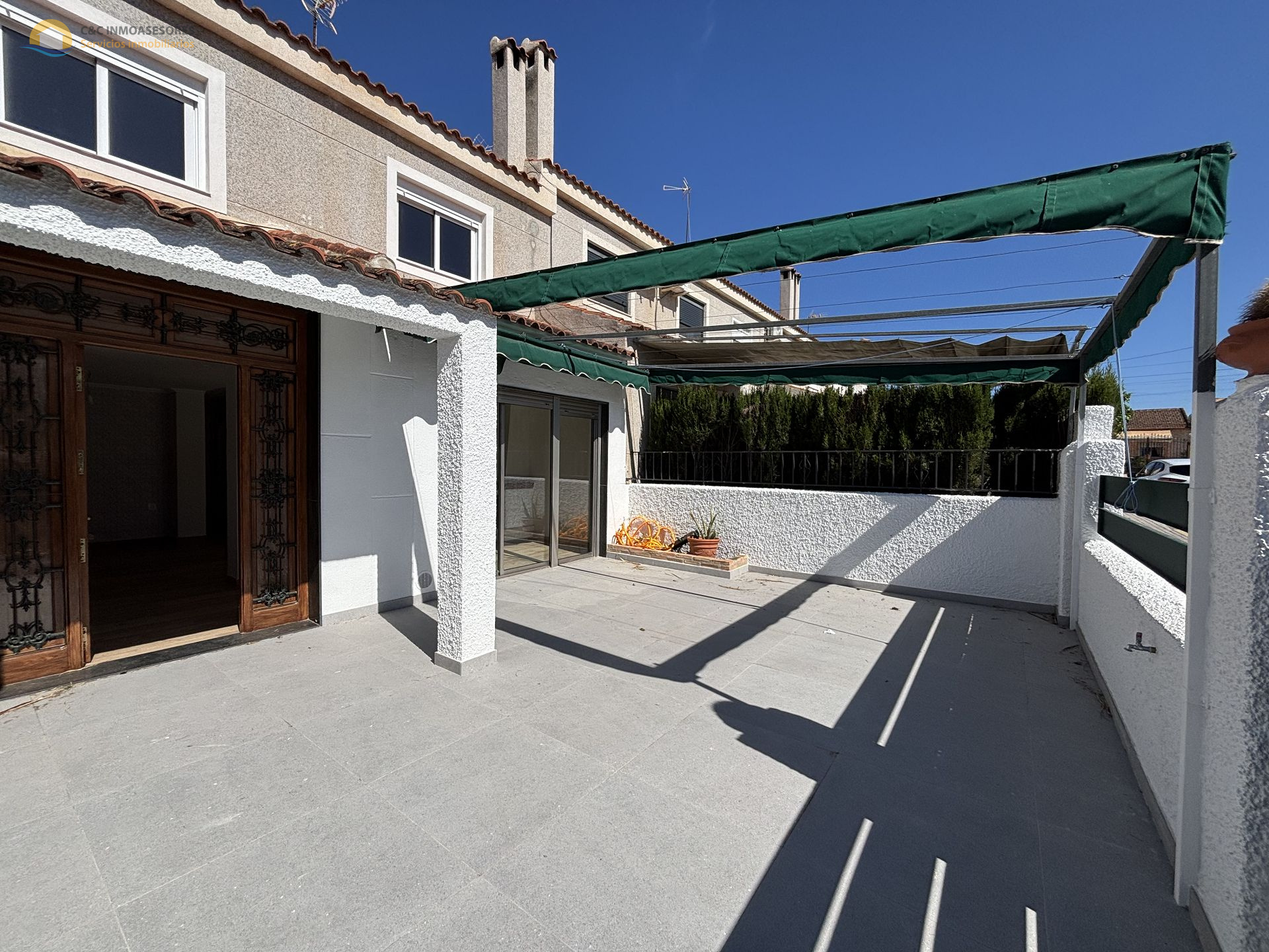 Terraced house in Dolores