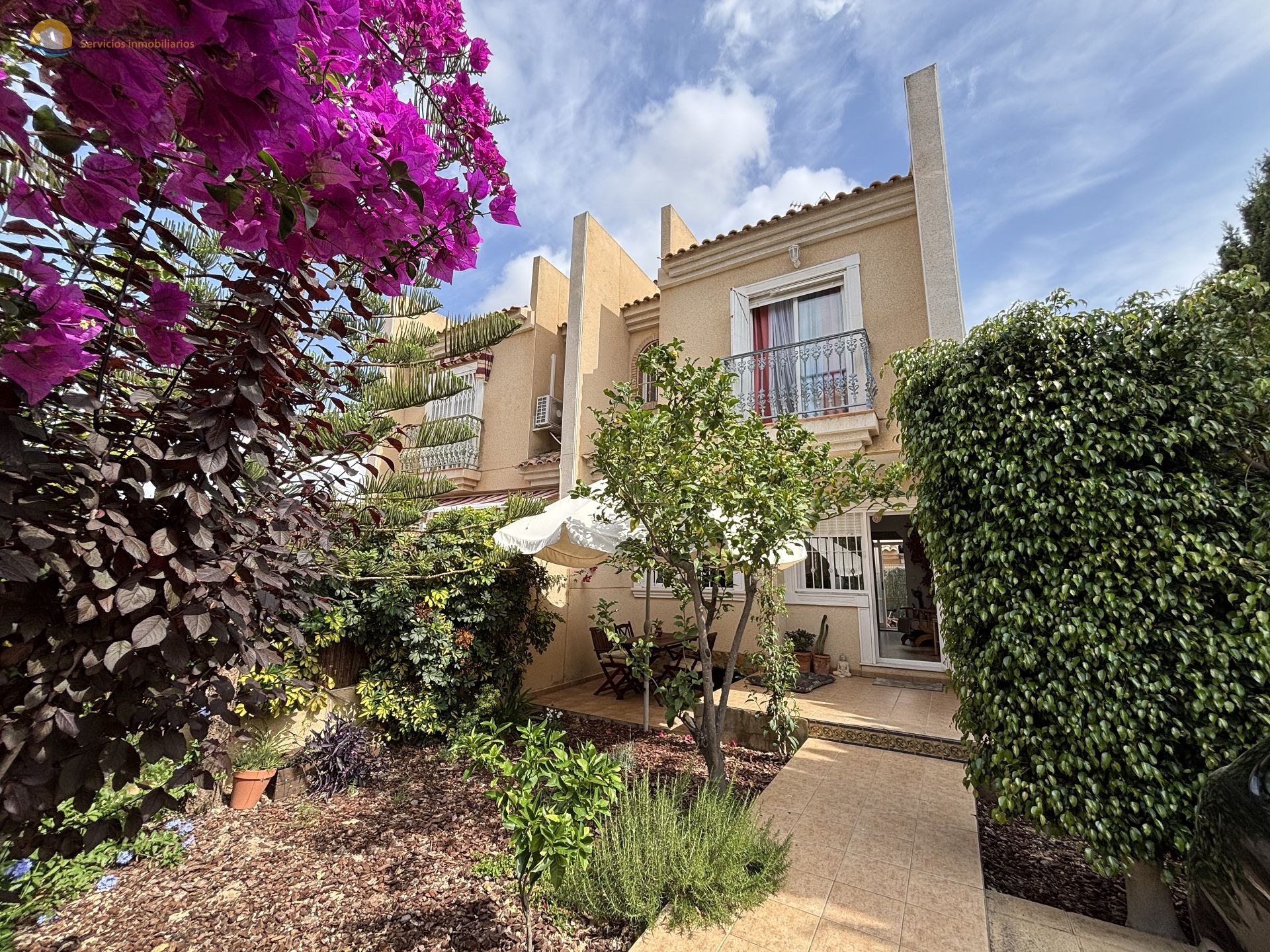 Geschakelde woning in Guardamar del Segura - Bestaande woningen - C&C Inmoasesores