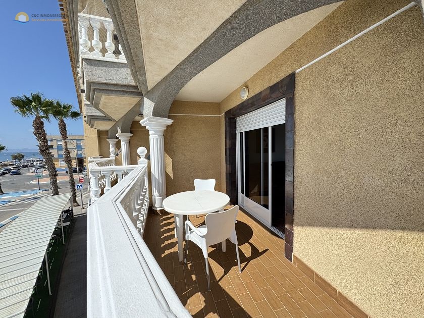 Direct zeezicht met een ruim balkon in Lo Pagan - C&C Inmoasesores