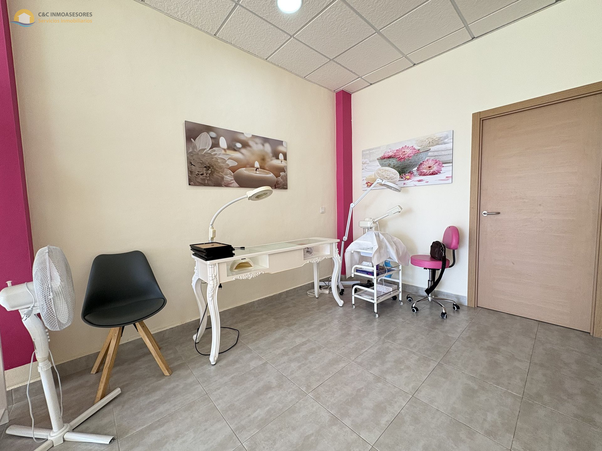 Commercial unit in Guardamar del Segura