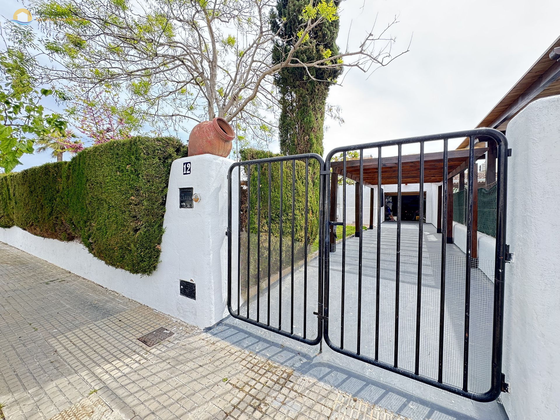 Villa in Santiago de la Ribera