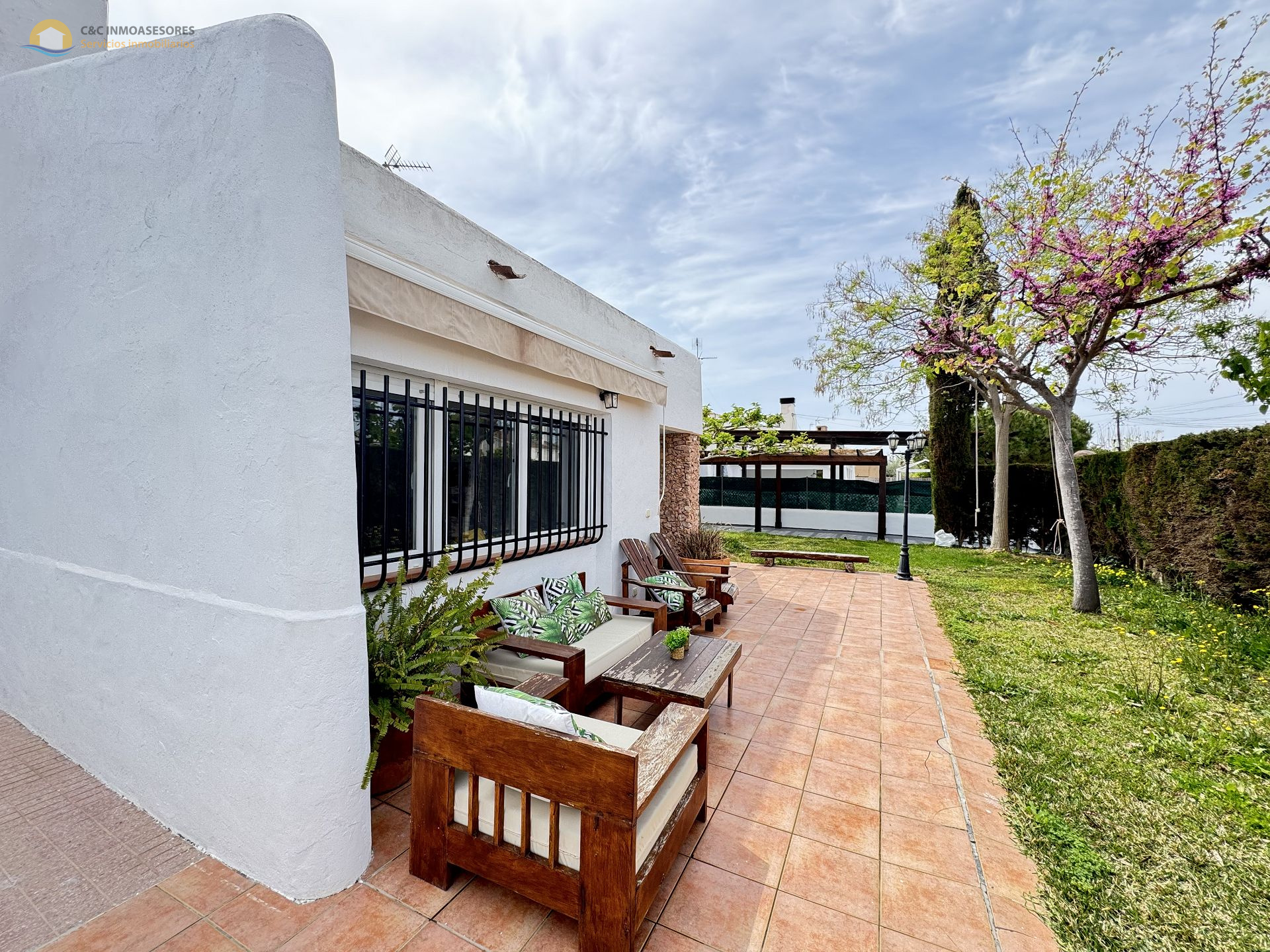 Villa in Santiago de la Ribera