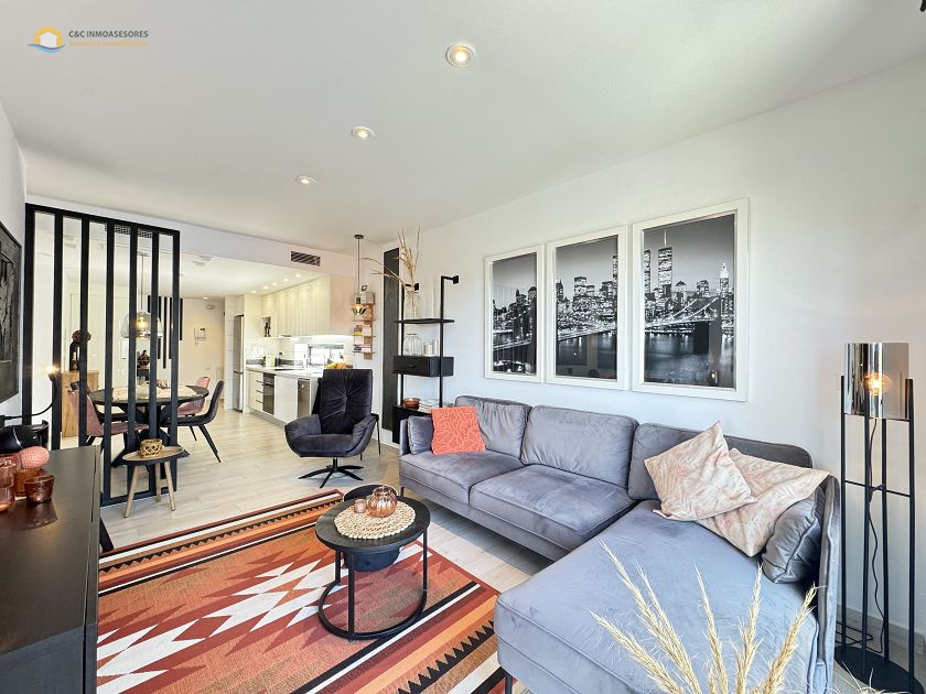 Beautiful penthouse with private roof terrace and sea views - C&C Inmoasesores